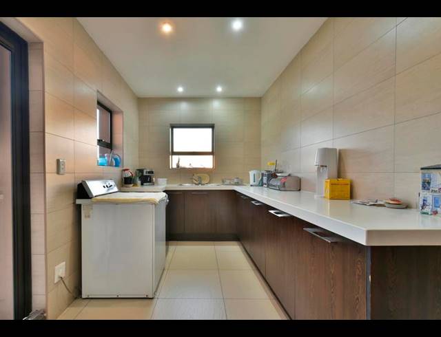 4 BEDROOM HOUSE FOR SALE IN MEYERSDAL ECO ESTATE